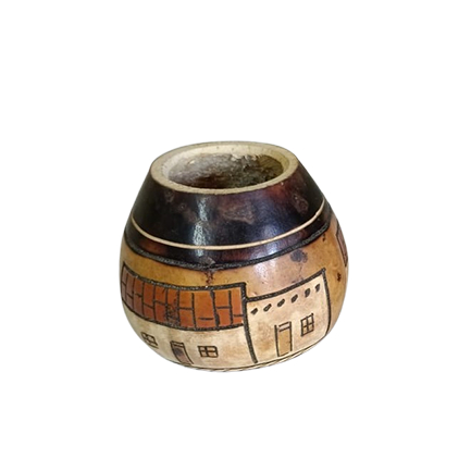 Mate Pera tallado con forma de casa